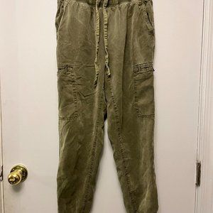 Aerie XS Green Cargo Pants